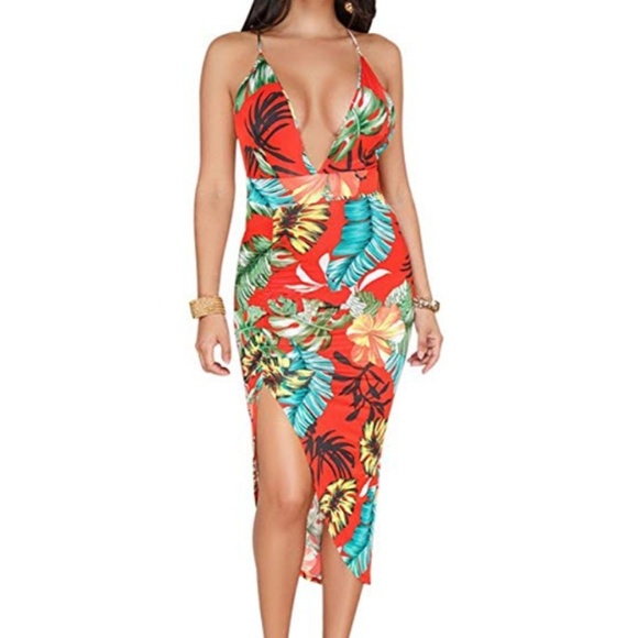 Dresses & Skirts - Tropical Print Deep V Neck Bodycon Dress NWT